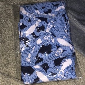 Blue tigger leggings!!!